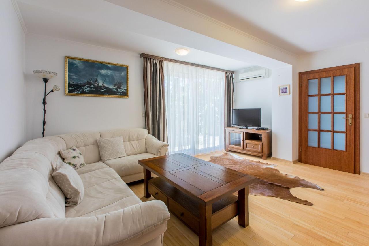 Apartments Robic سيلتسي المظهر الخارجي الصورة