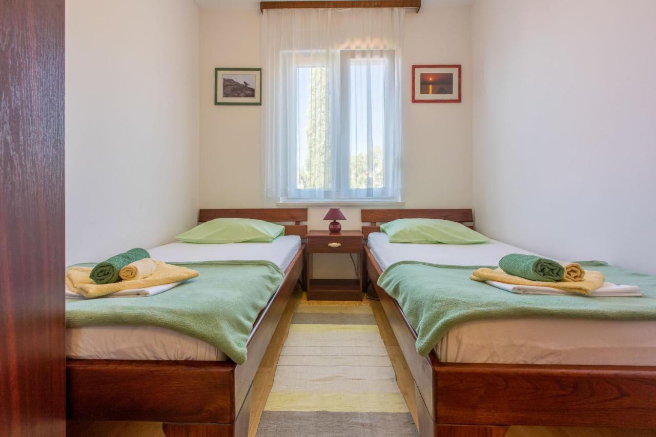 Apartments Robic سيلتسي المظهر الخارجي الصورة