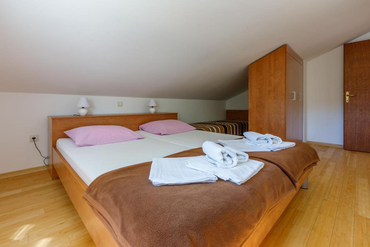 Apartments Robic سيلتسي المظهر الخارجي الصورة
