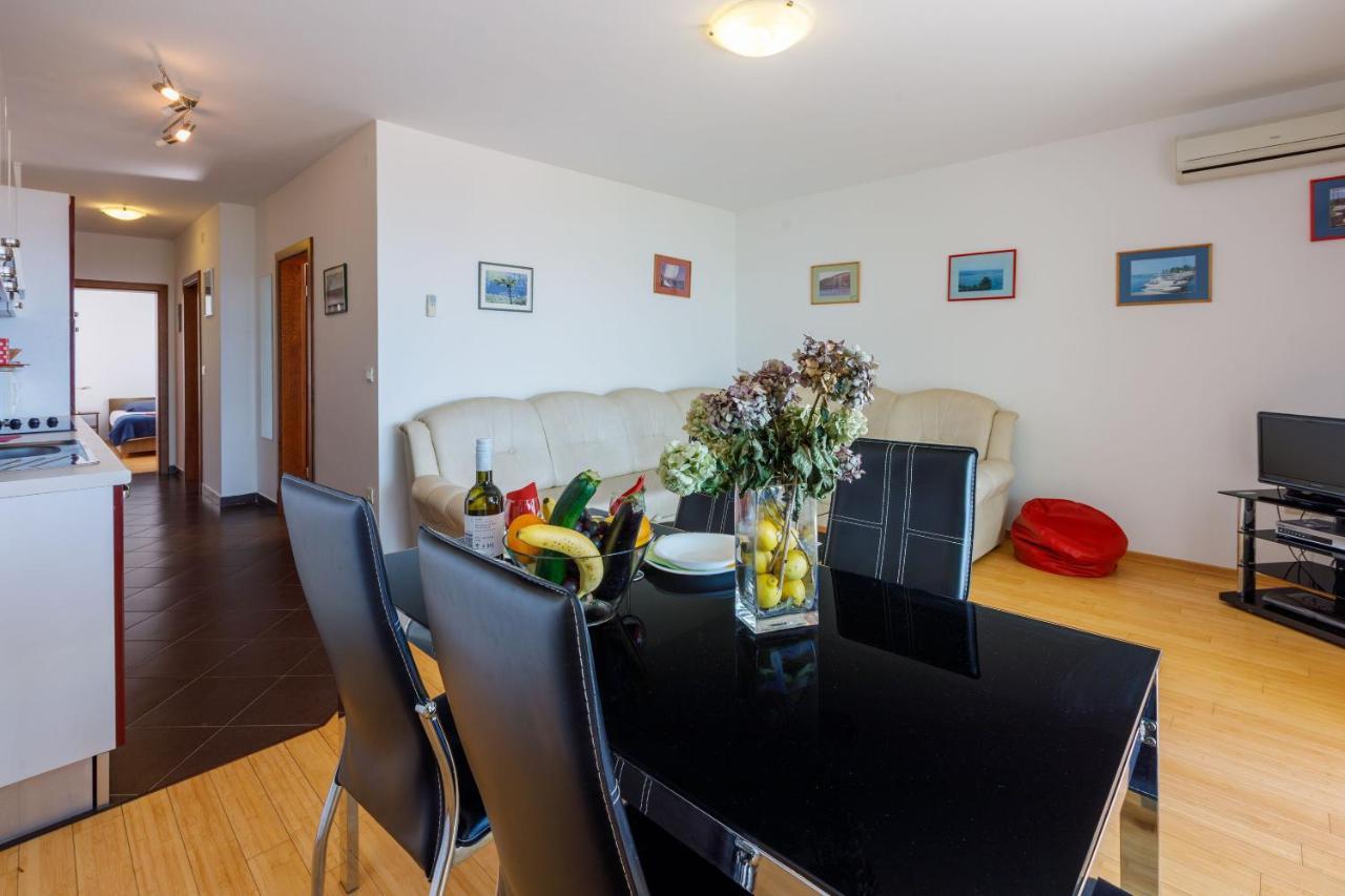 Apartments Robic سيلتسي المظهر الخارجي الصورة